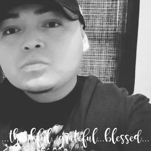 Meet your Posher, Dee